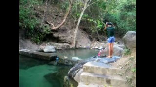 Manantiales de Agua naturales El Salvador turismo