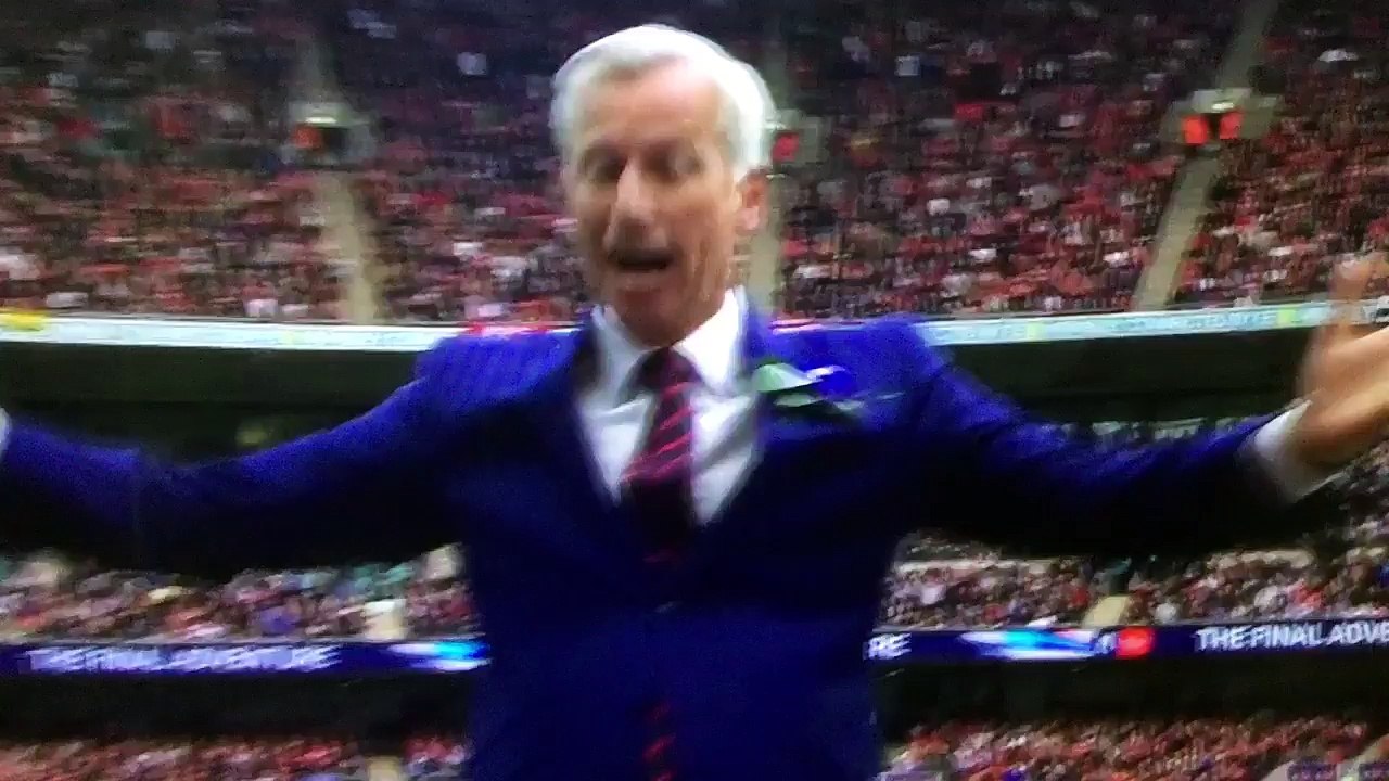 crystal palace coach