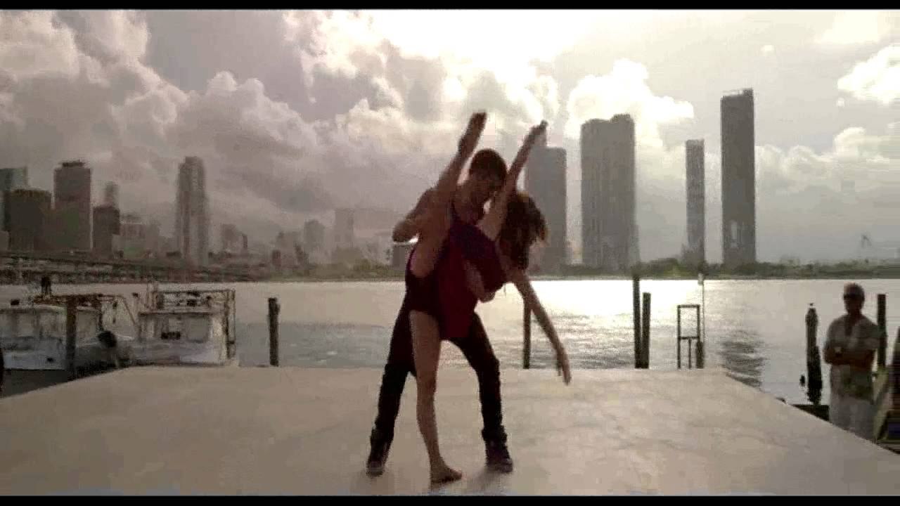 Amazing Family Bollywood Dance Performance [Destination Wedding Mumbai, India]_low