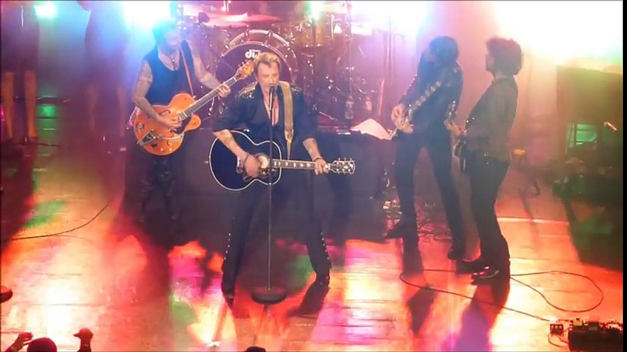 JOHNNY HALLYDAY Dead or alive