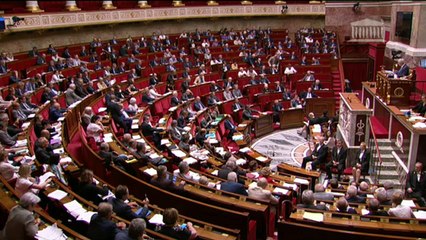 Asamblea francesa aprueba prolongación de estado de emergencia