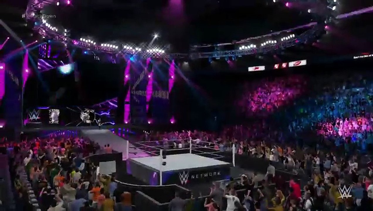 WWE Divas Truth or Dare Elimination Tornado Tag Match - Paige & Nikki Bella vs. Emma & Naomi (16)