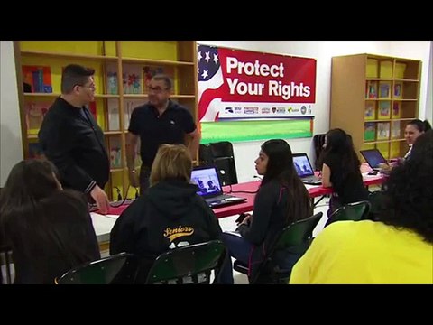 Gober invita a votar en contra de Trump