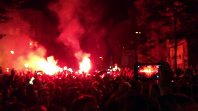 Beginner - Füchse feat. Samy Deluxe @ Rote Flora 25 Jahre Jubiläum Live