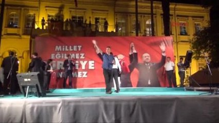 İzmir-Ünlülerden İzmir'deki Demokrasi Nöbetine Büyük Destek