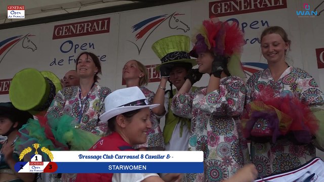 Dressage Club Carrousel 8 Cavalier & -