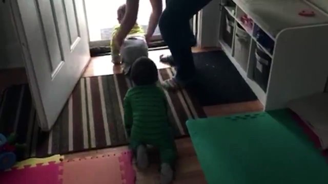 Des gamins incontrôlables... Pauvre maman