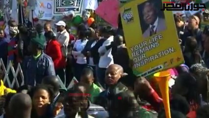 نيسلون مانديلا .. الرجل العظيم محارب العنصرية الأفريفية‎