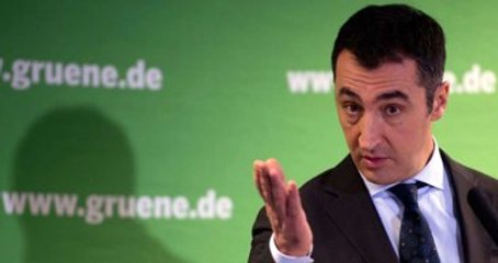 Cem Özdemir'den Çirkin Benzetme