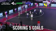 Ronaldinho dominates futsal game
