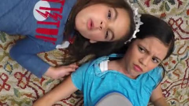 Stuck In The Middle - S 1 E 16 - Stuck in the Quinceañera