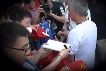 Mourinho refuse de signer un maillot de Chelsea