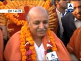 Praveen Togadia becomes Maha Mandleshwar