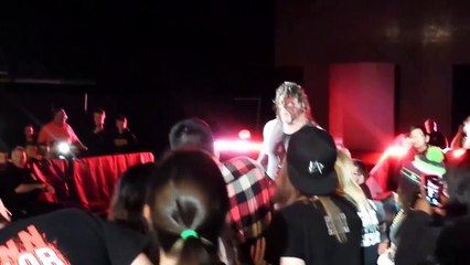 Kane vs Bray Wyatt Street Fight