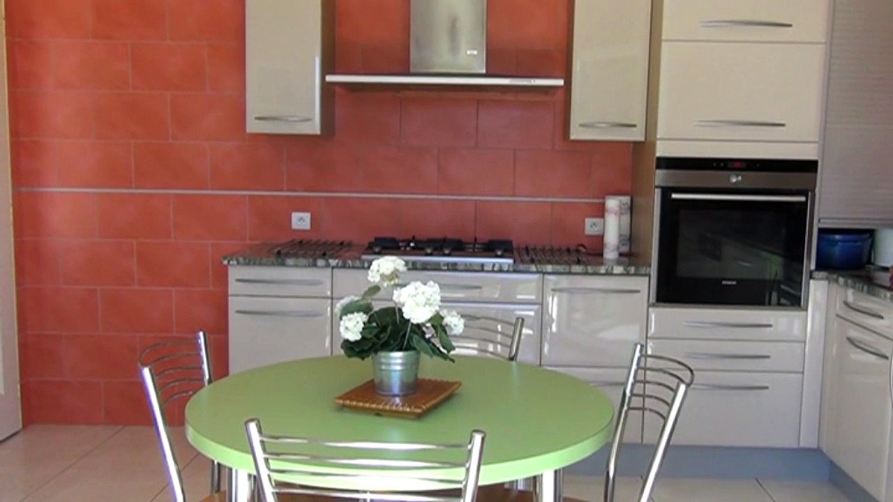 Mirebeau "secteur" très belle maison - Agence CARREZ Immobilier
