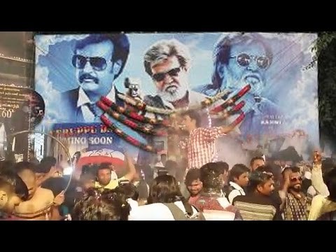 KABALI - Rajnikant Crazy FANS Celebrate Release Of The Movie