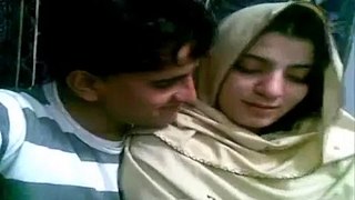 Pathan Girl kissing on Date Video leaked by Bf-Funny Videos-Funny Pranks-Funny Fails-Zaid -