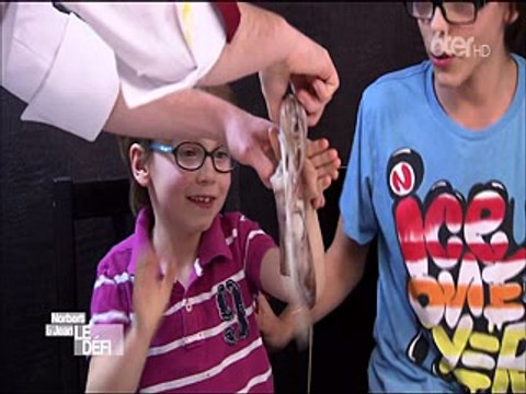 6ter - Norbert et Jean le défi (Faire un repas complet à base de poisson pour une famille qui déteste ça ) - 09-07-2016 20h40 15m (17230)_xvid