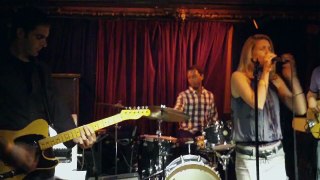 Rebecca Muir at the Lizard Lounge in Cambridge. MA 8/25/09