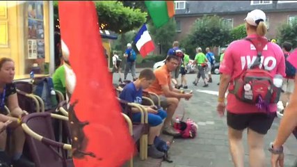 Groningse deelnemer Vierdaagse: De sokken zompen in mn schoenen - RTV Noord