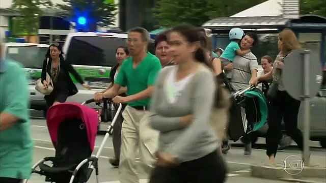 Jornal Nacional Ataque a tiros em shopping de Munique deixa mortos e feridos Globo Play