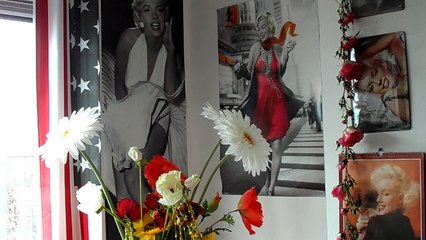 RICHARD ANTHONY ET J IRAI  PLEURER  SOUS  LA PLUIE