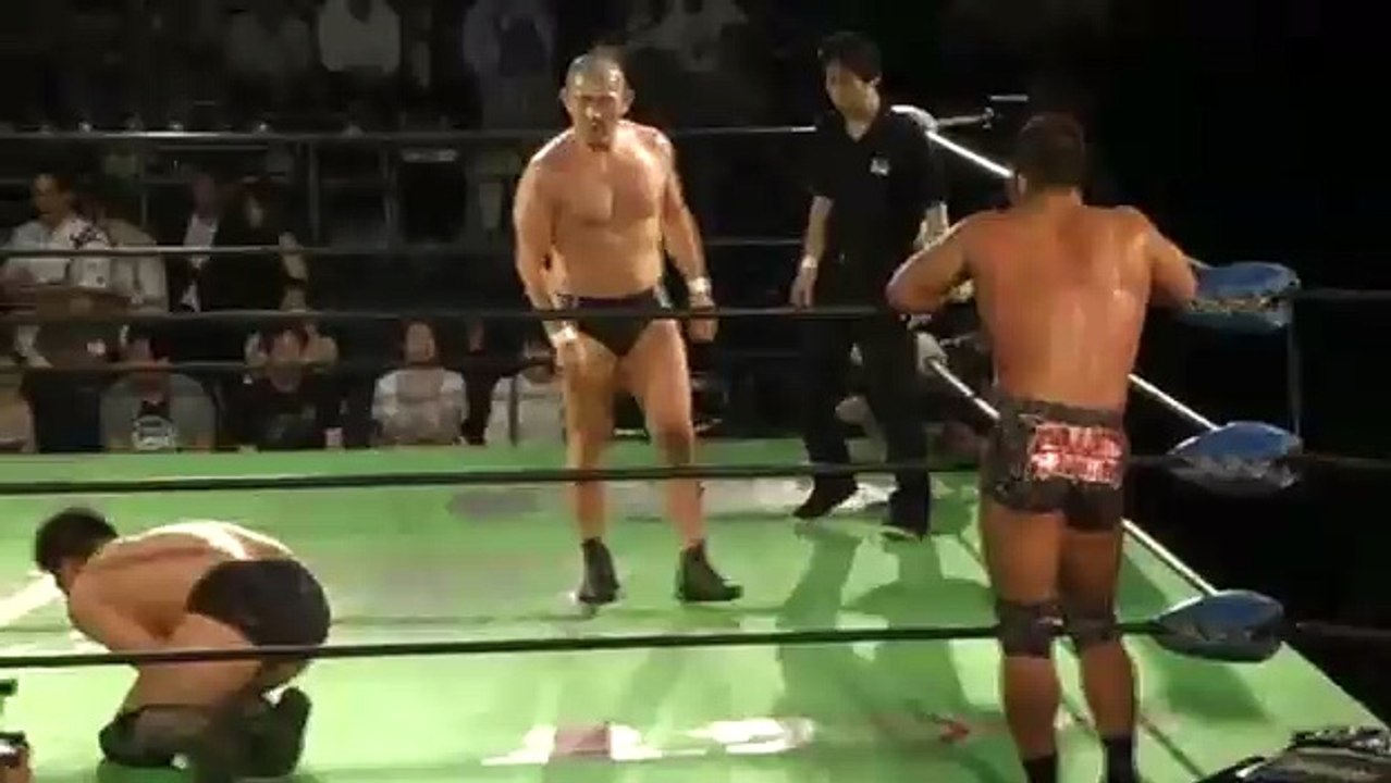 07.25.2016 Go Shiozaki & Masa Kitamiya vs. Suzuki-gun (Minoru Suzuki & Takashi Sugiura) (NOAH)