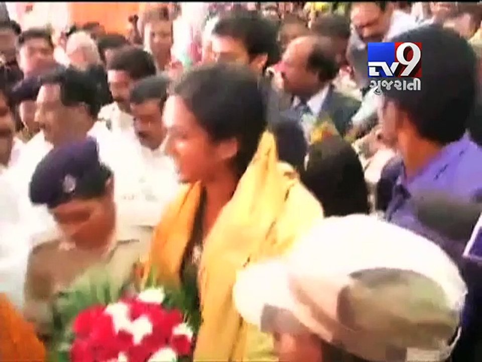 PV Sindhu, Rio Olympics 2016 Silver Medallist, Returns to a Hero's Welcome - Tv9 Gujarati