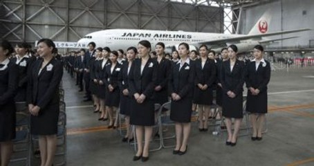 Japonya'da Kasırga Nedeniyle 400'e Yakın Uçak Seferi İptal Edildi