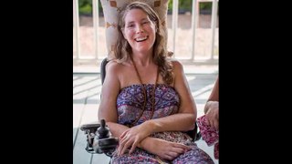 Betsy Davis. Terminnaly ill woman, Held a 2 day party befor killing herself in California