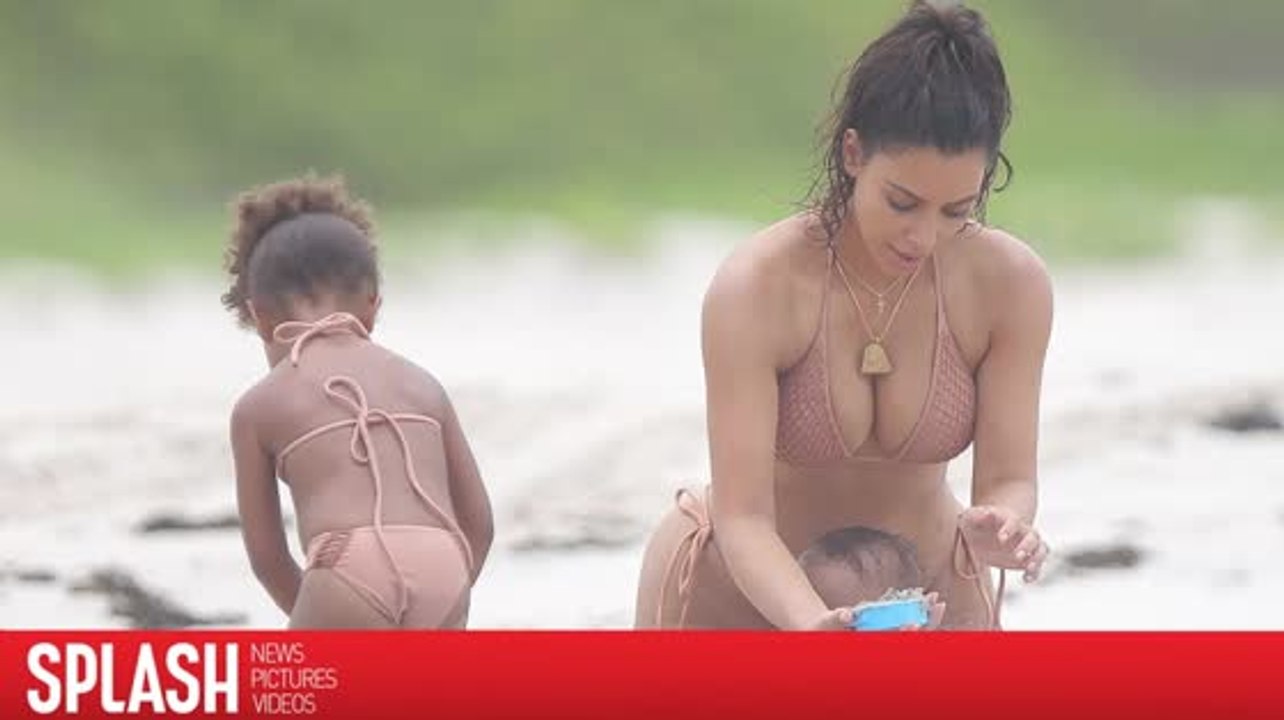 Kim Kardashian zeigt ihre Bikinifigur in Mexiko