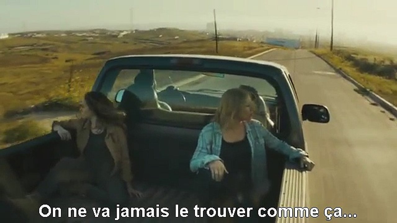 Fear The Walking Dead Saison 2 (bande-annonce épisode 9 - Los Muertos - VOSTFR)