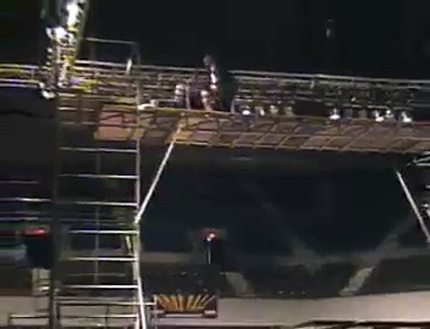 Faces Of Death Wwe Owen Hart S Fall Video Dailymotion