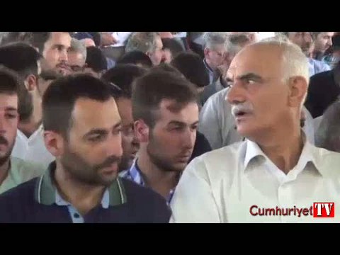 Günün en acı fotoğrafı... Yanına gittiğimde kafası kanlar içinde ölü olarak yatıyordu