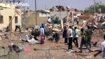 أكثر من 20 قتيلا في تفجير سيارتين مفخختين وسط الصومال