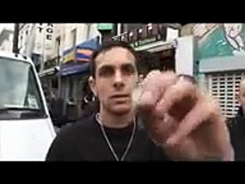 Dynamo - Vending Shoe Magic Trick