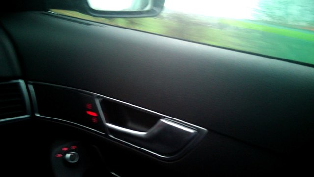 Stationary lights in the sky above Darlington,GB,26.03.2014.