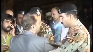 today 8/23/16 Rangers Arrest Farooq Sattar & Khawaja Izhar ¦ Rangers Stop Him From Doing Press Conference