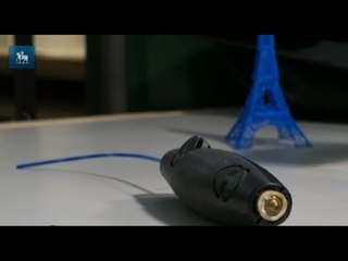 Caneta faz desenhos em 3D