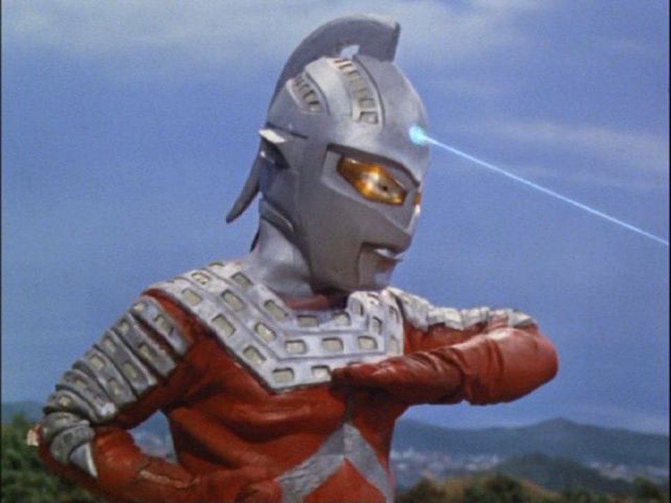 Ultra-Seven capitulo 1