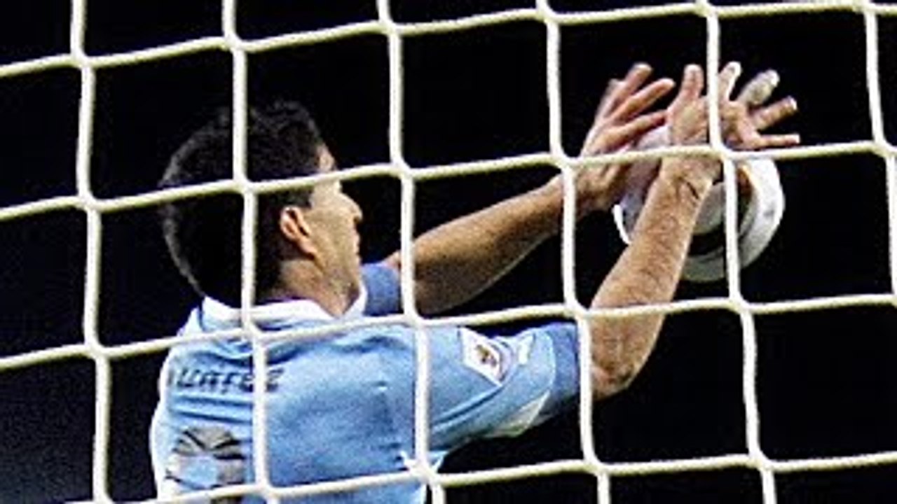 Top 10 Outfield Players As Goalkeepers