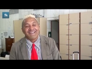 "Cheguei no poder e agora estou podendo" canta Tiririca