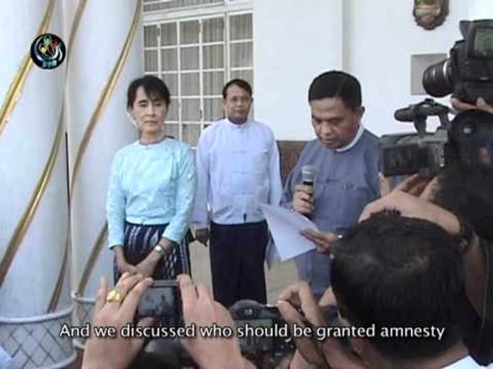 Aung San Suu Kyi meets Government for further discussions