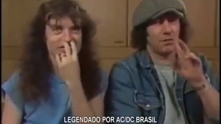 AC-DC - Angus Young e Brian Johnson em chamada para TV em 1985