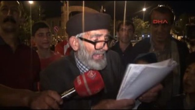 Kars-9 Yaşındaki Aysun İstiklal Marşı'nı Okurken Gözyaşlarını Tutamadı