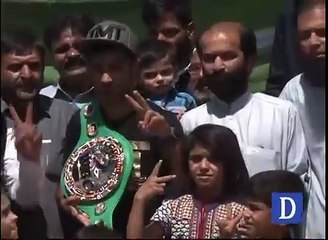 Speaker Balochistan Assembly meets boxer Waseem