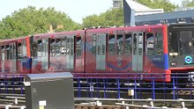 (HD) DLR Trains at Canary Wharf | 22/08/15