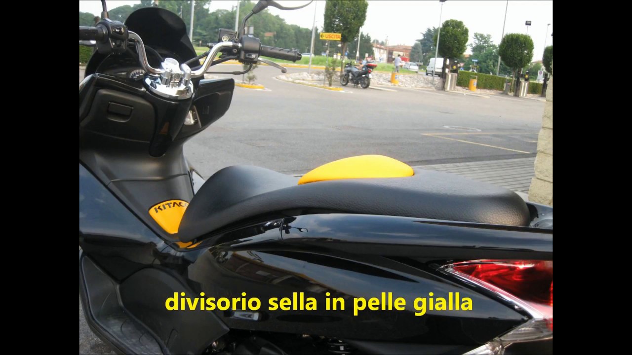 PCX EVOLUTION TUNING ROTHMANS LOOK