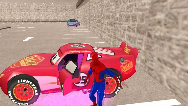 Şimşek McQueen Örümcek Adam İle Tır Parklarını Geziyor (Çizgi Film Tadında - Türkçe Dublaj)