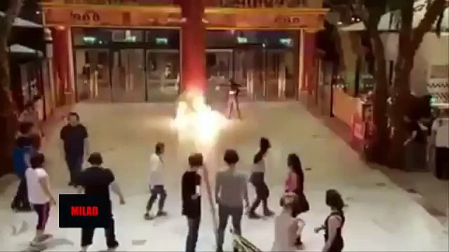 TERRO Amok in München Schwere Schiesserreien in Olympia-EKZ u. am Odeons-Platz - 3Terroristen